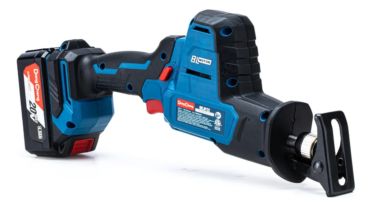 Sierra Sable Inalámbrica DongCheng 20V Brushless DCJF22DM con Batería 4Ah - Imagen 5